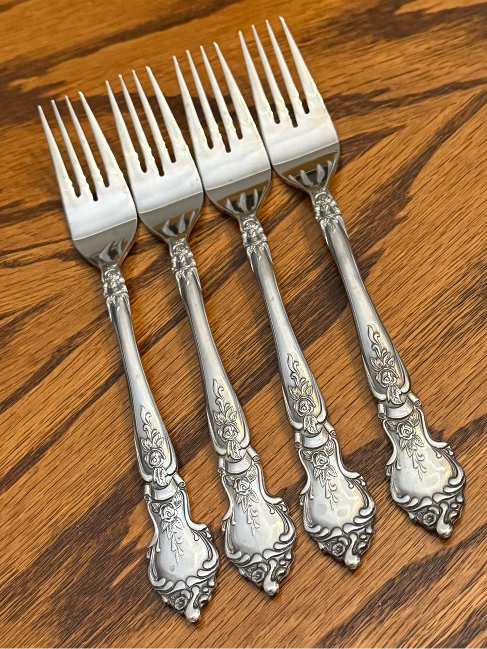 National Rose And Leaf Flatware Stainless 4 Dinner Forks 7 1/2”